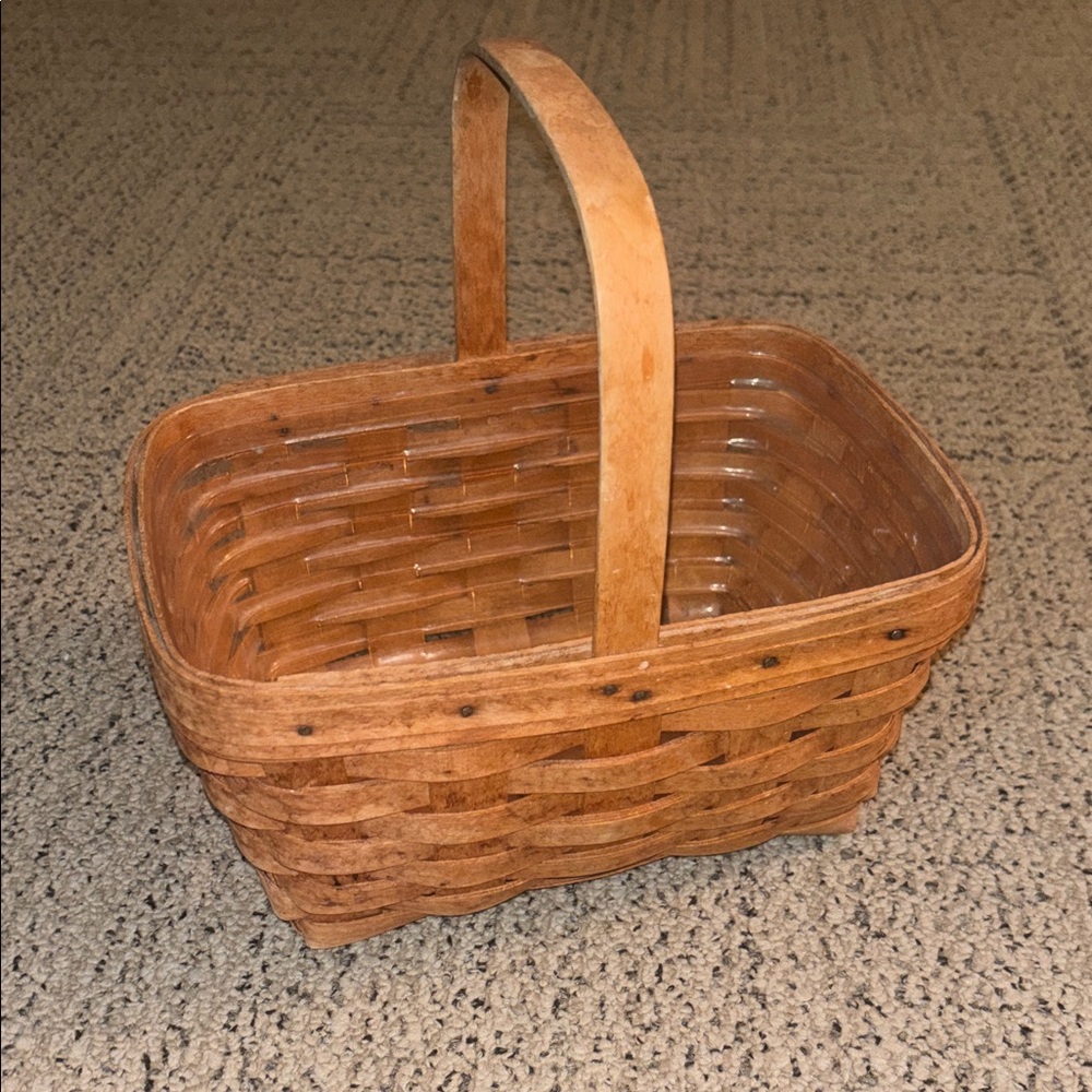 Longaberger 1995 Woven Brown Basket with Handle